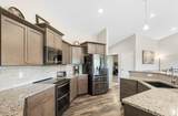 15207 Whitehouse Ln - Photo 11