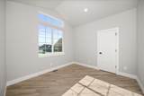 1715 Lloyd Ln - Photo 15