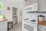 1421 Sunderland Rd - Photo 18