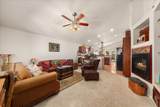 813 Tamarack Ln - Photo 5