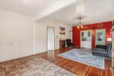 121 Eighth St - Photo 4