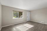 2123 Heroy Ave - Photo 9
