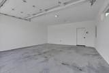 520 Stanley St - Photo 36