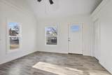 1430 Spofford Ave - Photo 27