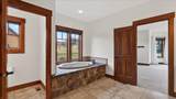 54 Chief Garry Dr - Photo 18