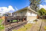 902 Freya St - Photo 16