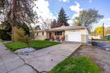 902 Freya St - Photo 7