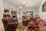 813 Tamarack Ln - Photo 9