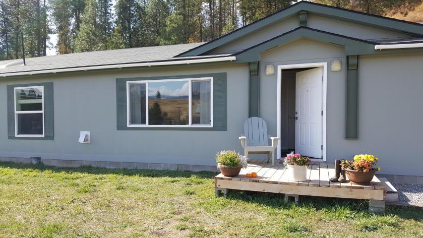 1495 Pritchard Rd - Photo 1
