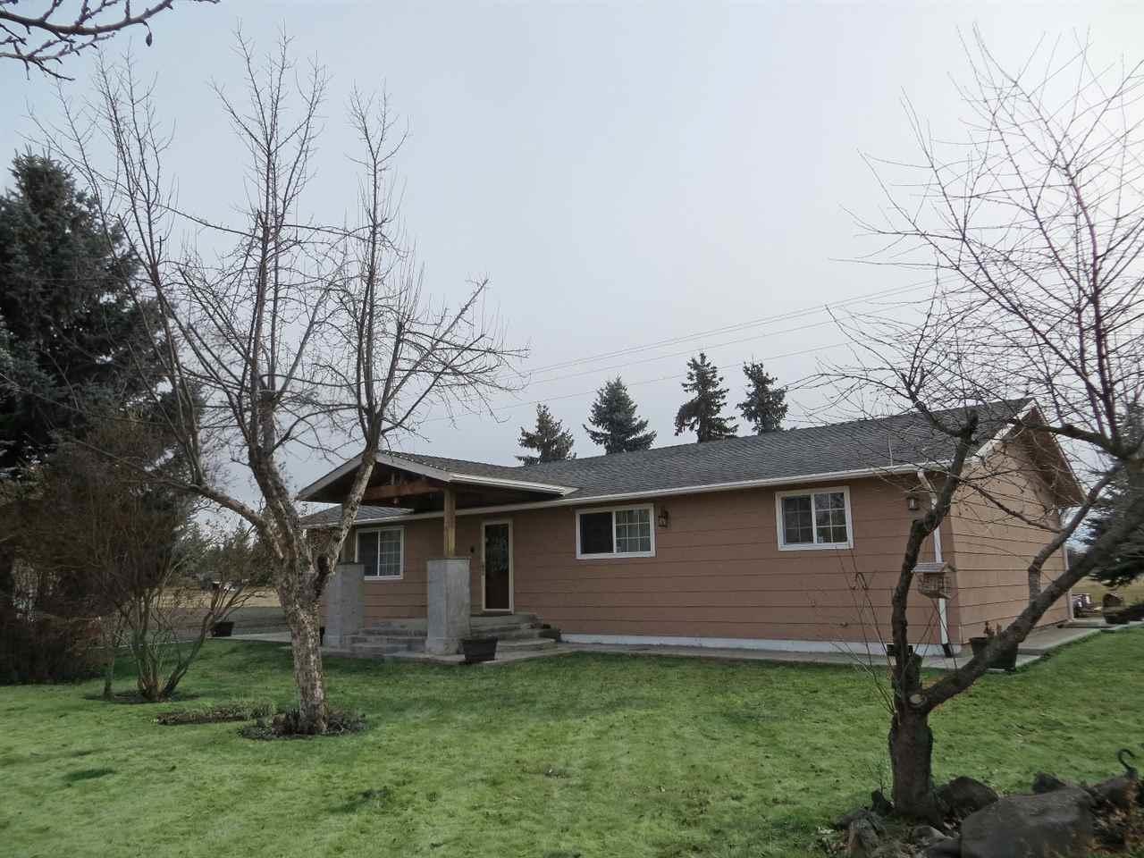 2427 Smythe Rd - Photo 1