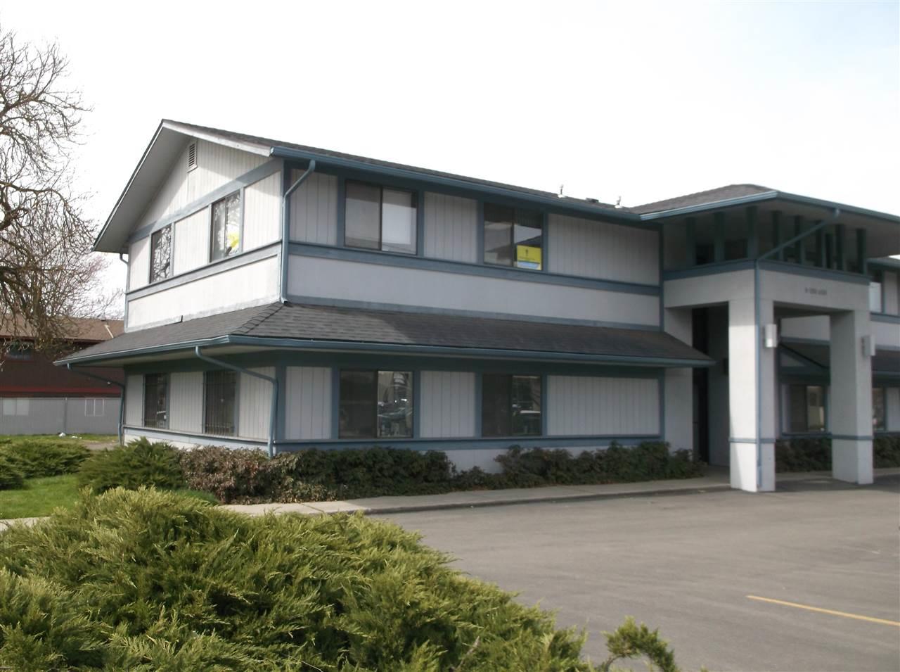 1201 Ash St - Photo 1