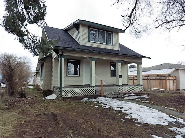 1214 Queen Ave - Photo 1