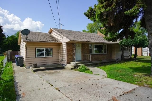 9414 Mission Ave - Photo 1