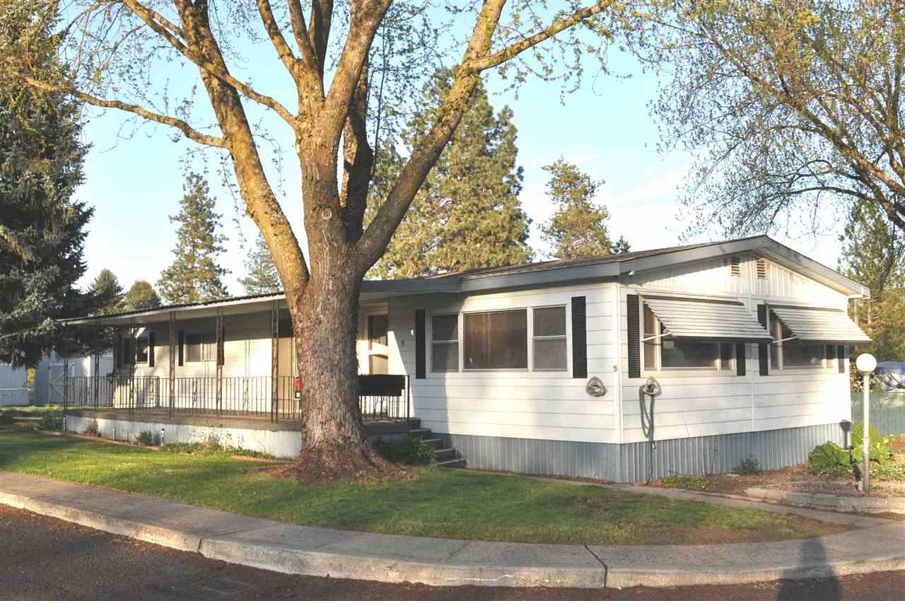 3110 Chattaroy Rd - Photo 1