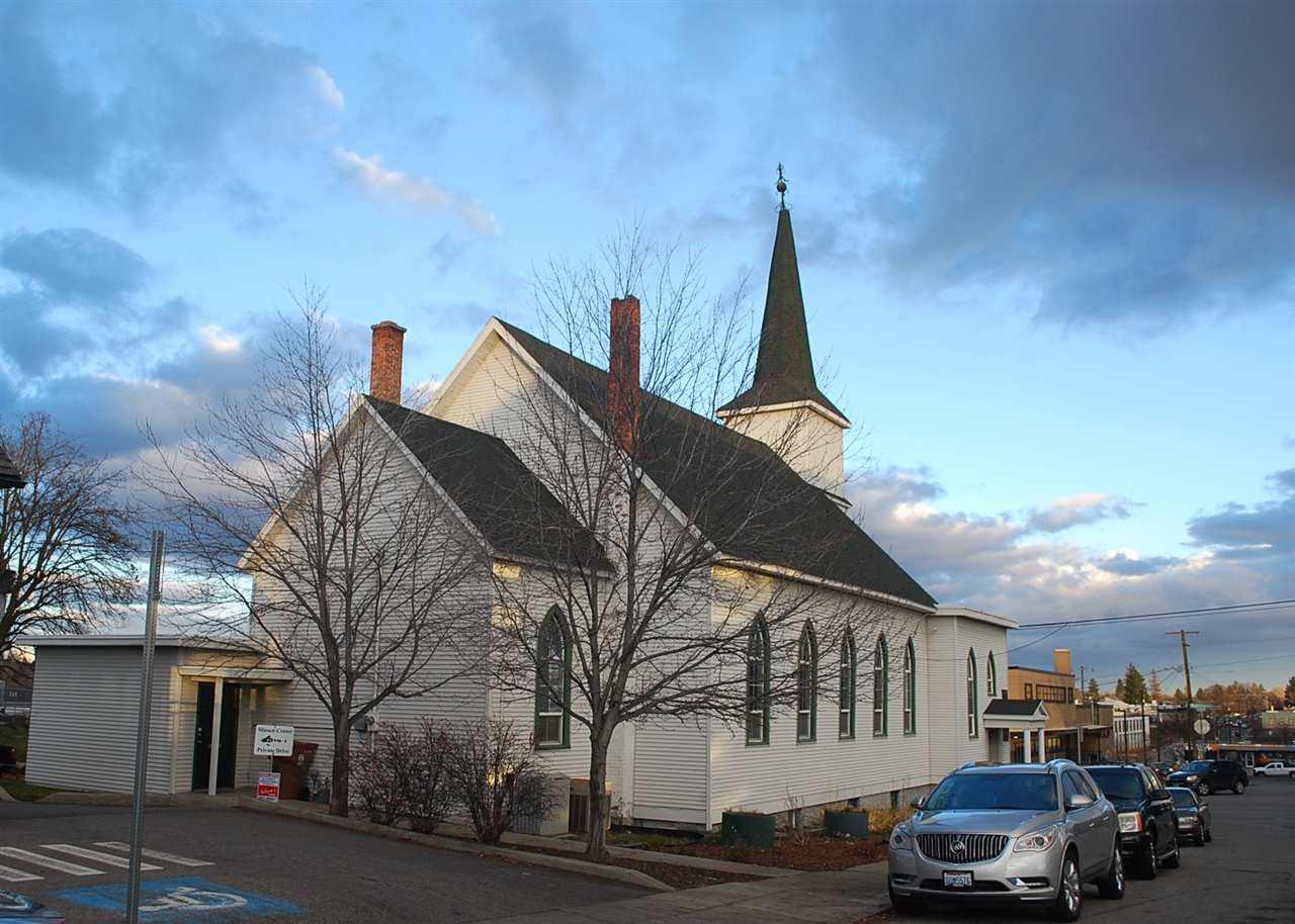 1403 Washington St - Photo 1
