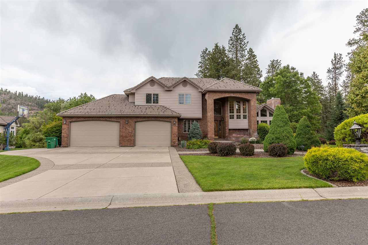 12131 Riverwood Dr - Photo 1
