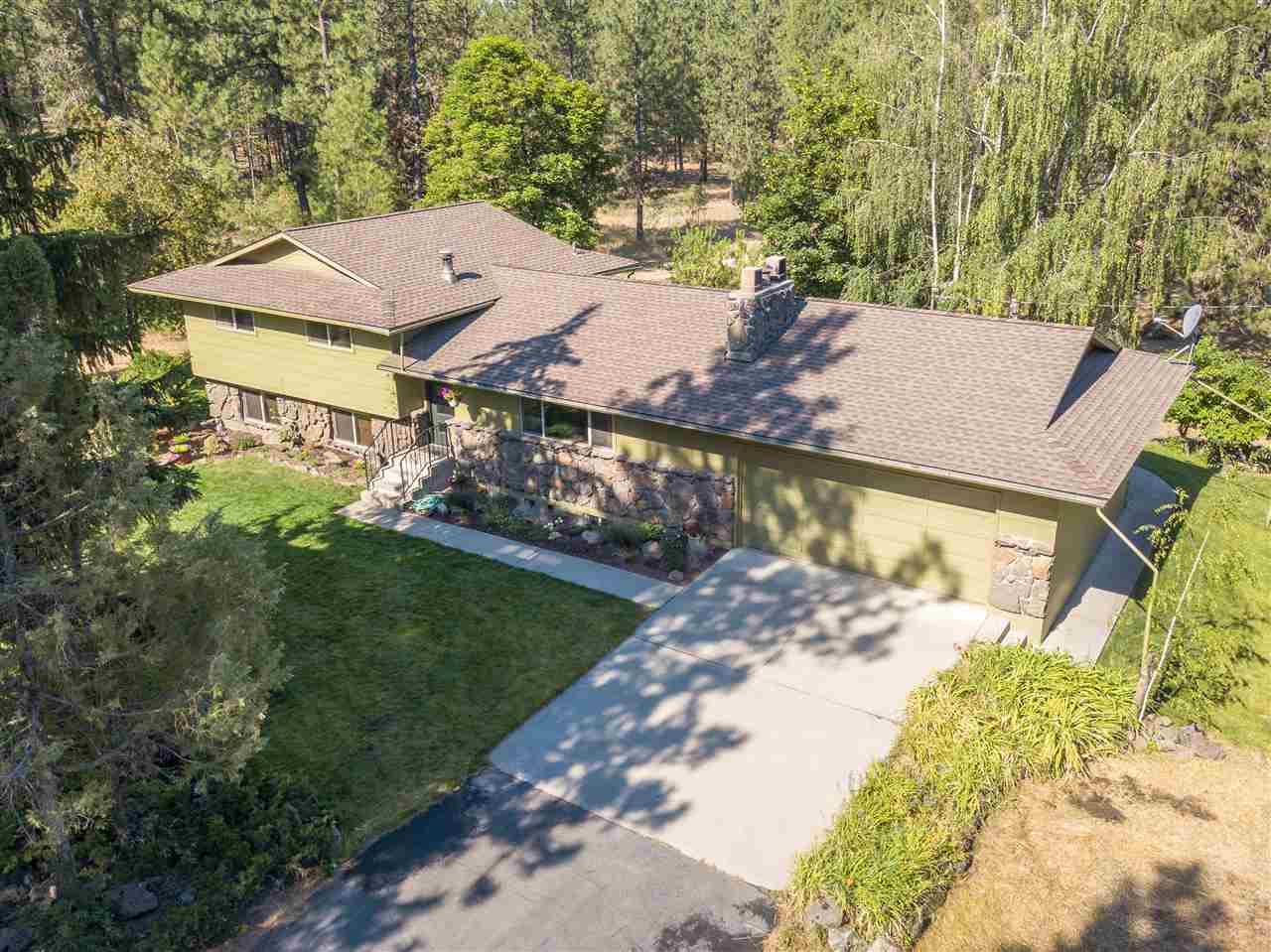219 Pine Cone Ln - Photo 1