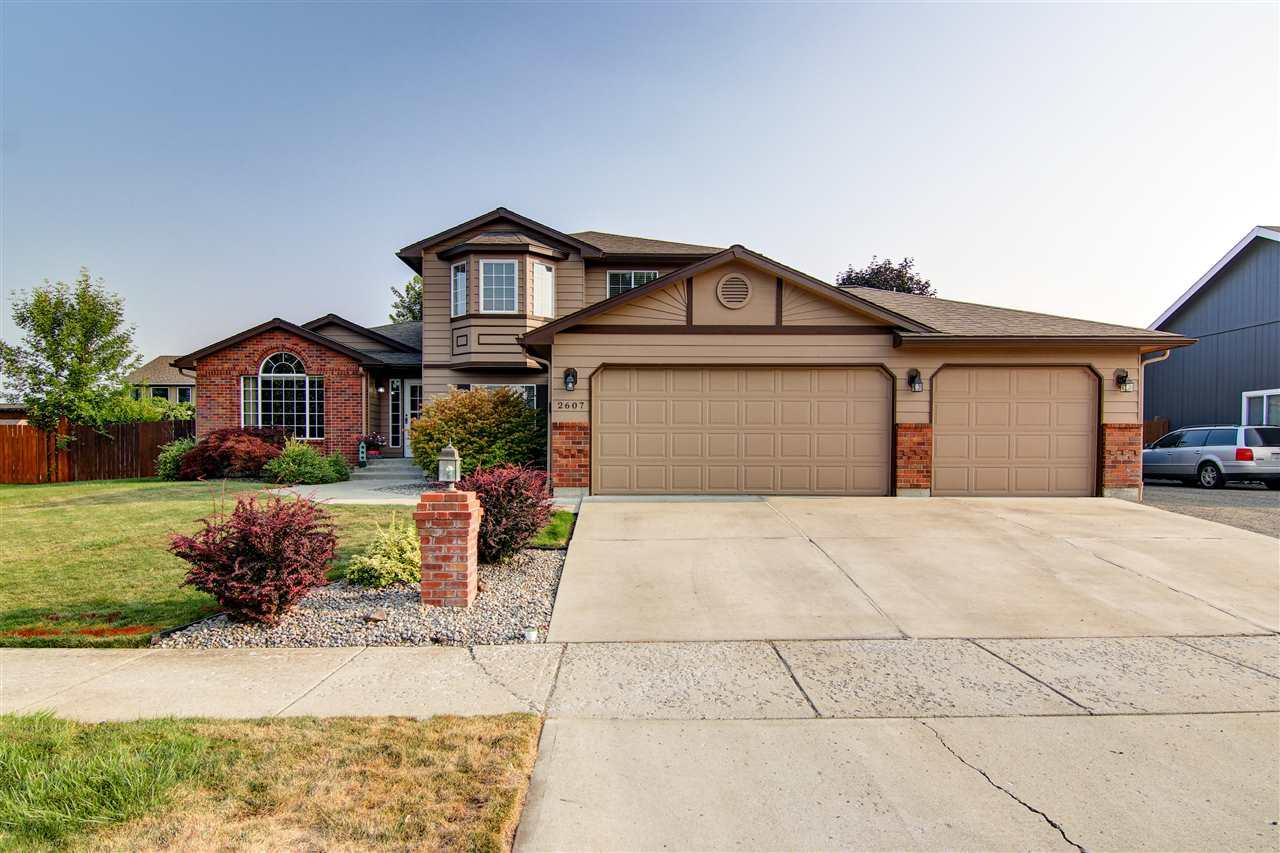 2607 Cascade Way - Photo 1