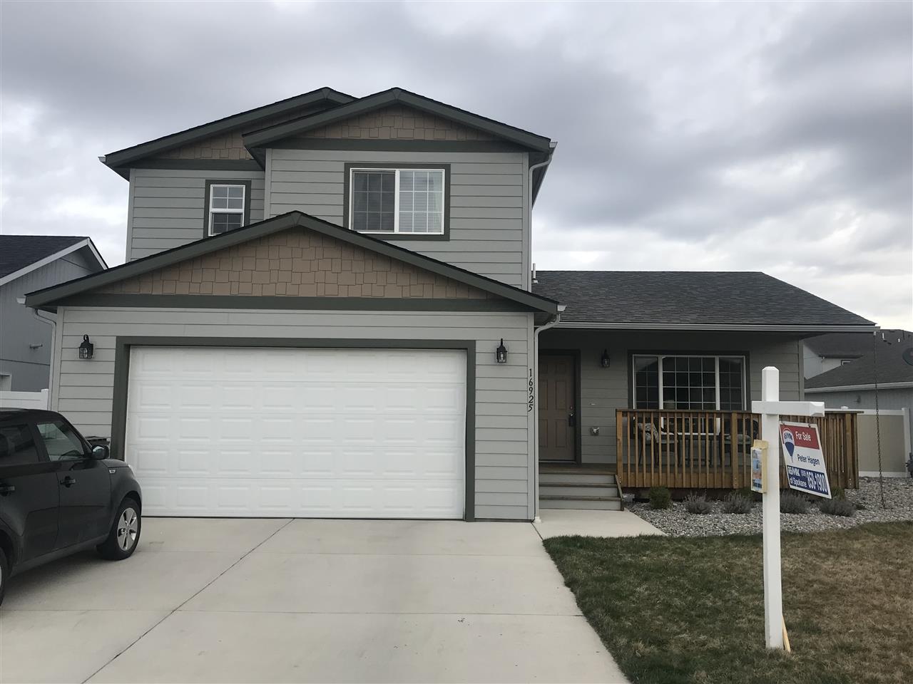 732 Canterbury Ln - Photo 1