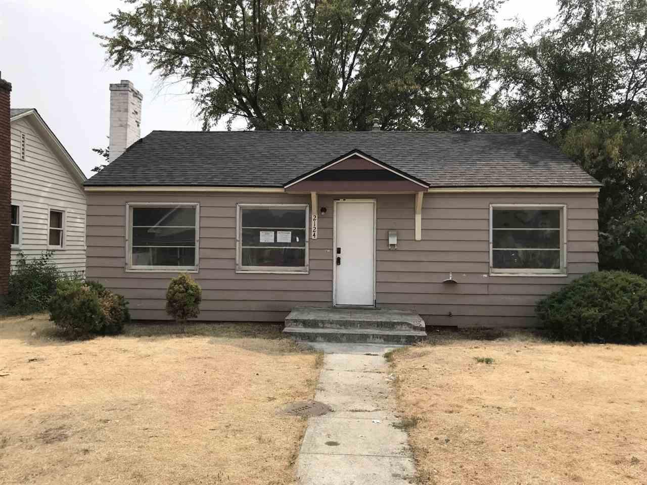 2124 Joseph Ave - Photo 1
