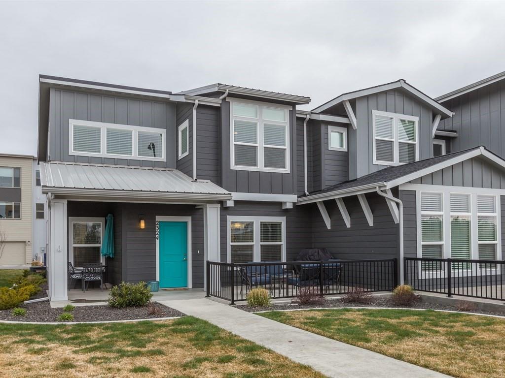 2324 Summit Parkway - Photo 1