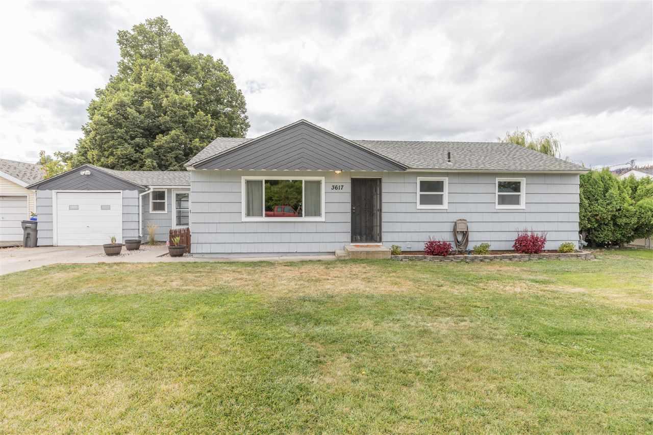 3617 Center Rd - Photo 1