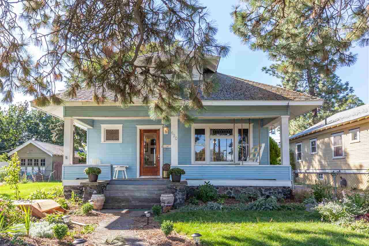620 32nd Ave - Photo 1