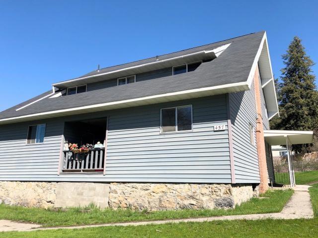 457 6th Ave - Photo 1