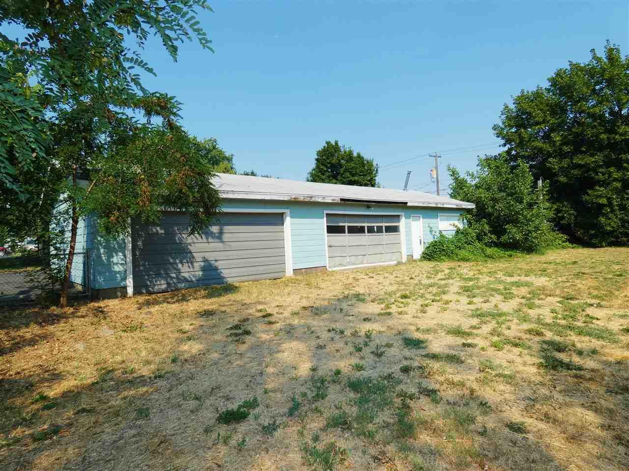 512 6th St - Photo 1