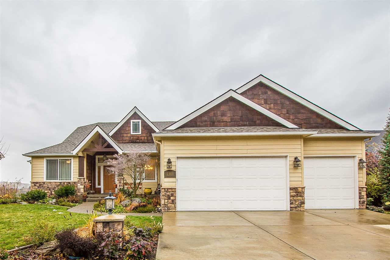 1301 King James Ln - Photo 1