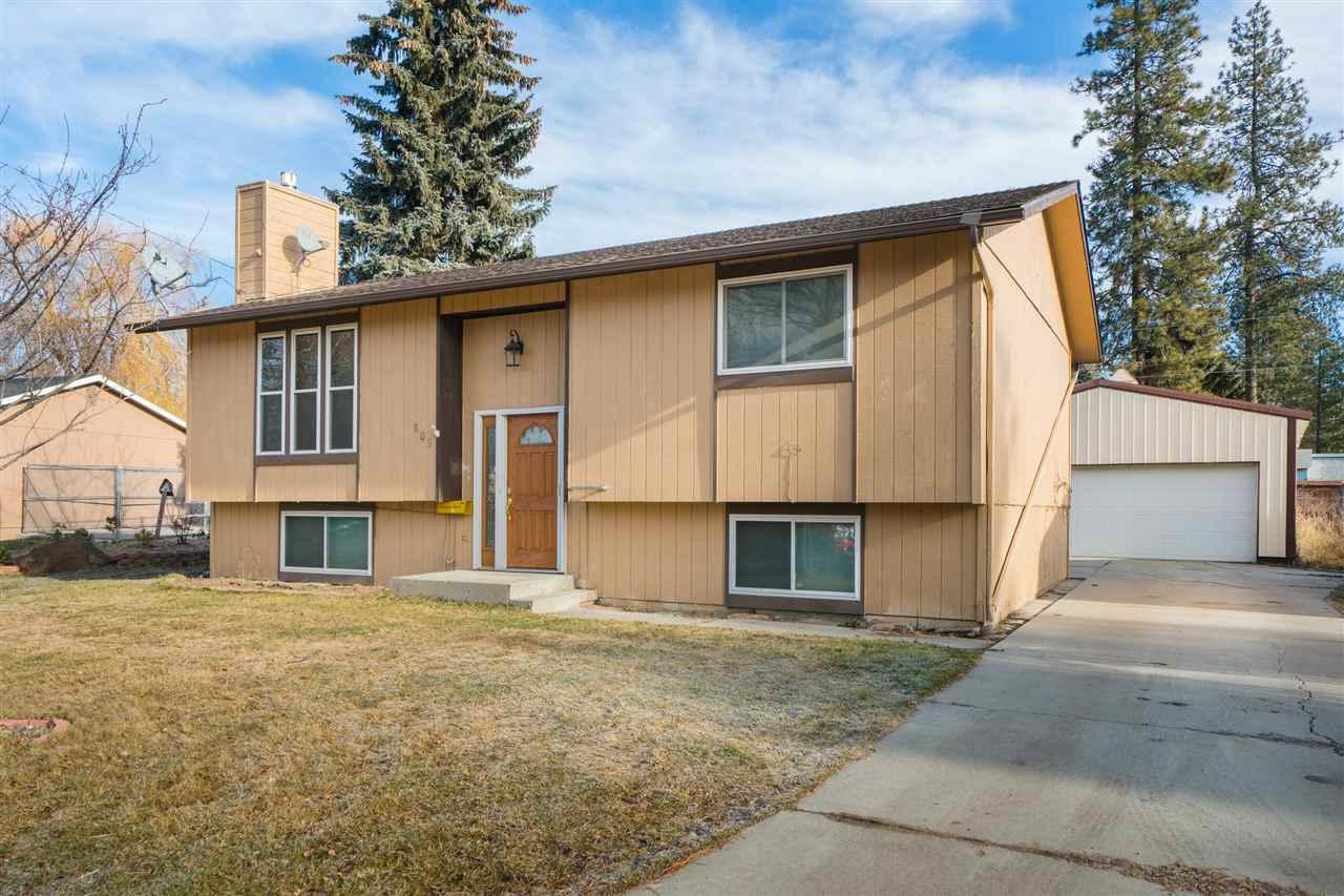605 Pine View Dr - Photo 1