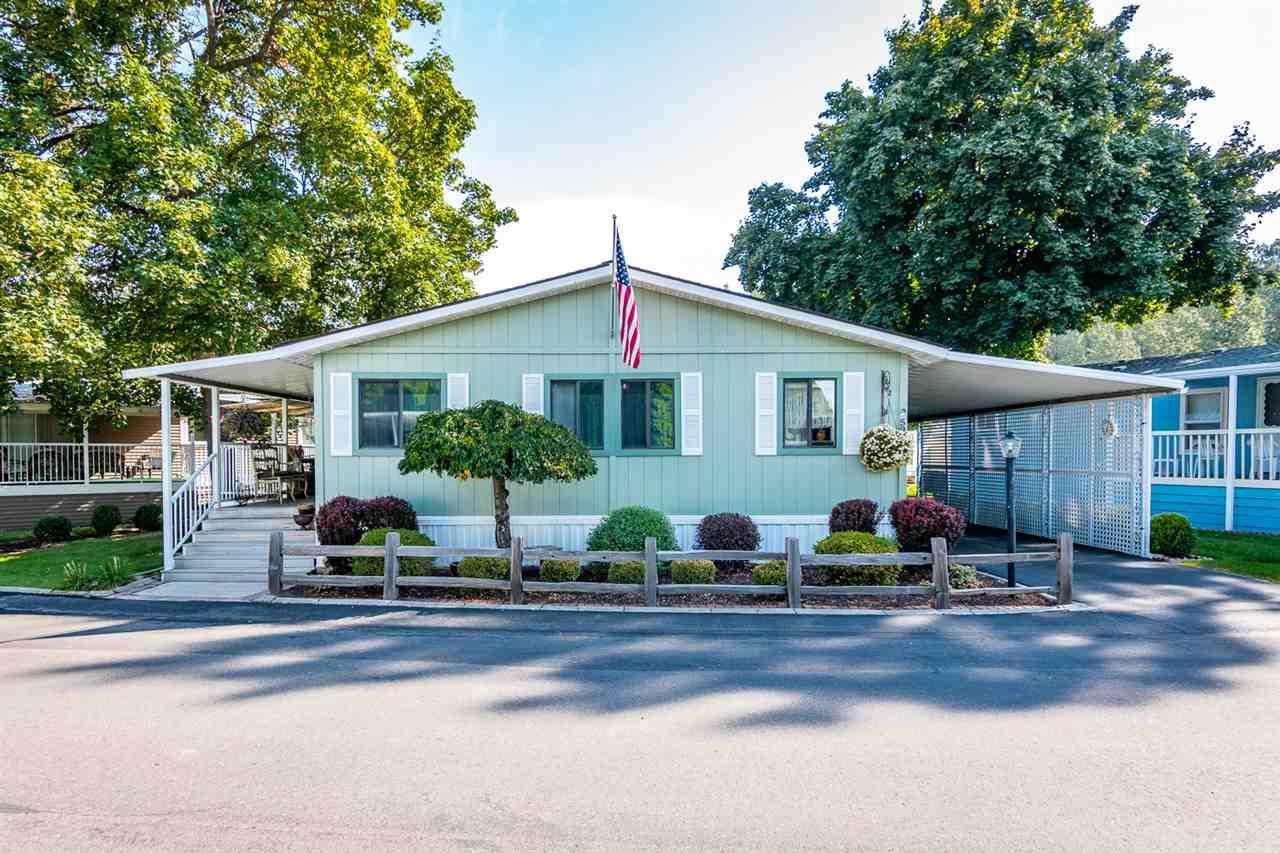 208 Neyland Ave - Photo 1