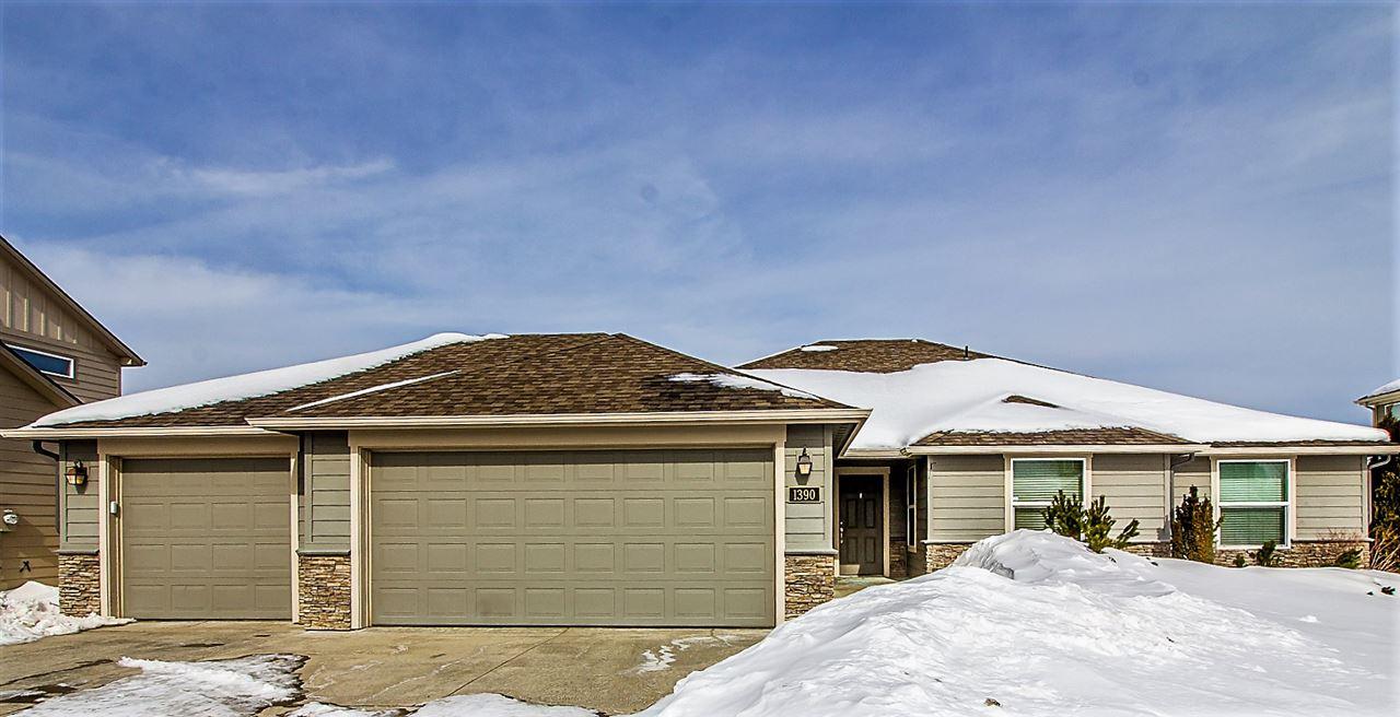 1390 Warm Springs Ave - Photo 1