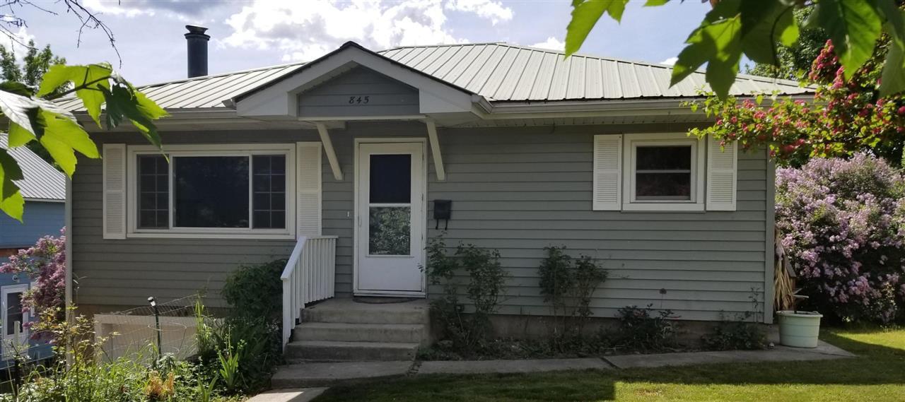 845 Main St - Photo 1