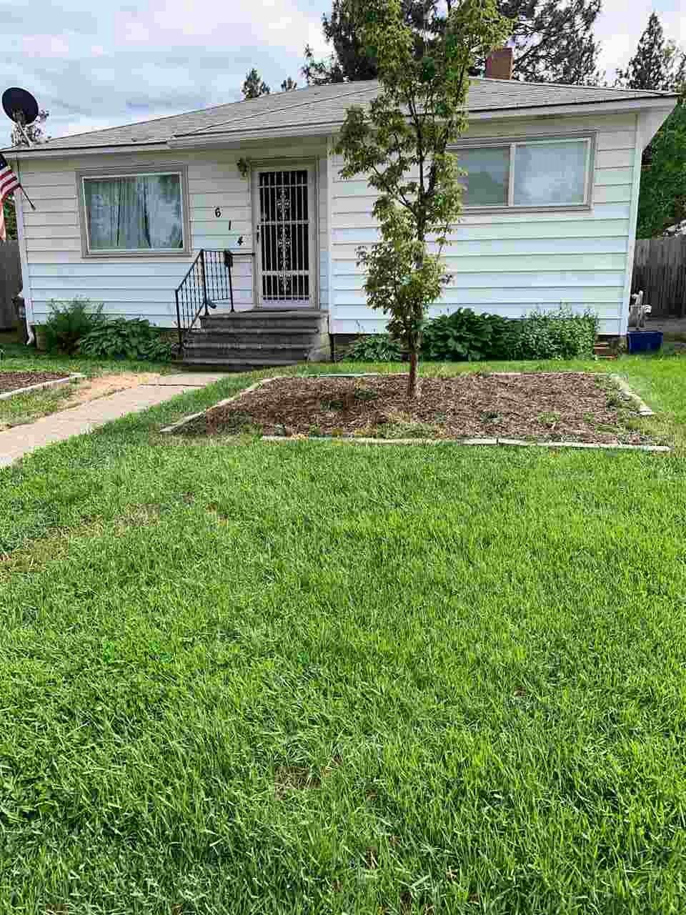 614 Hoffman Ave - Photo 1