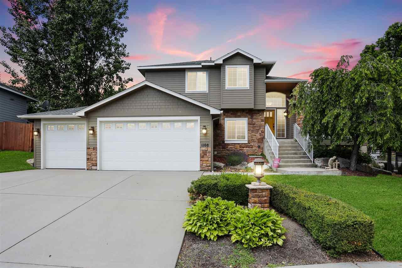 1108 Drummond Dr - Photo 1