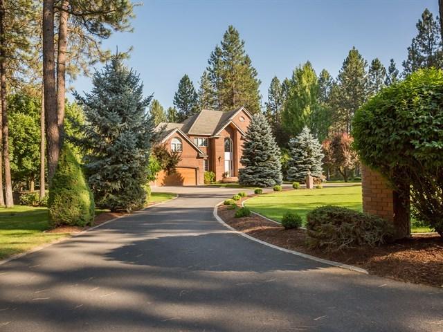 1618 Heritage Ln - Photo 1