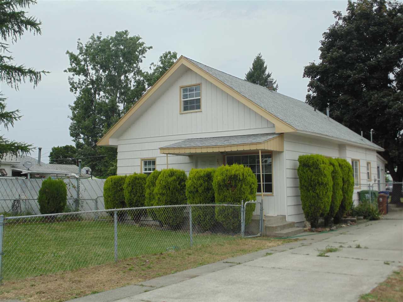 2217 Joseph Ave - Photo 1