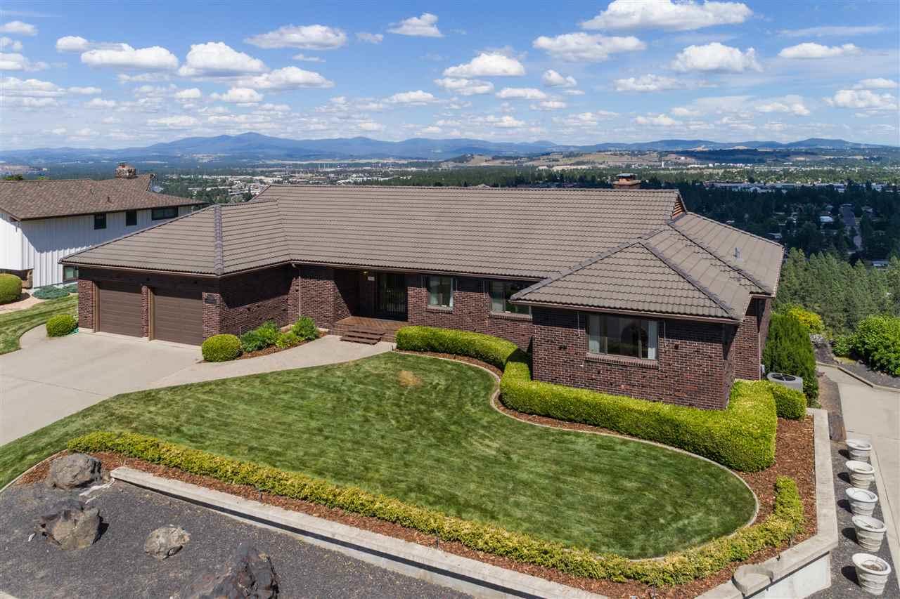 7524 Panorama Dr - Photo 1