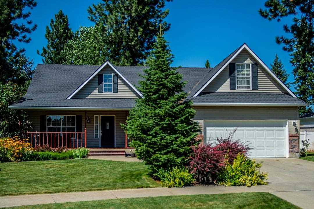 1273 Sumac Ave - Photo 1