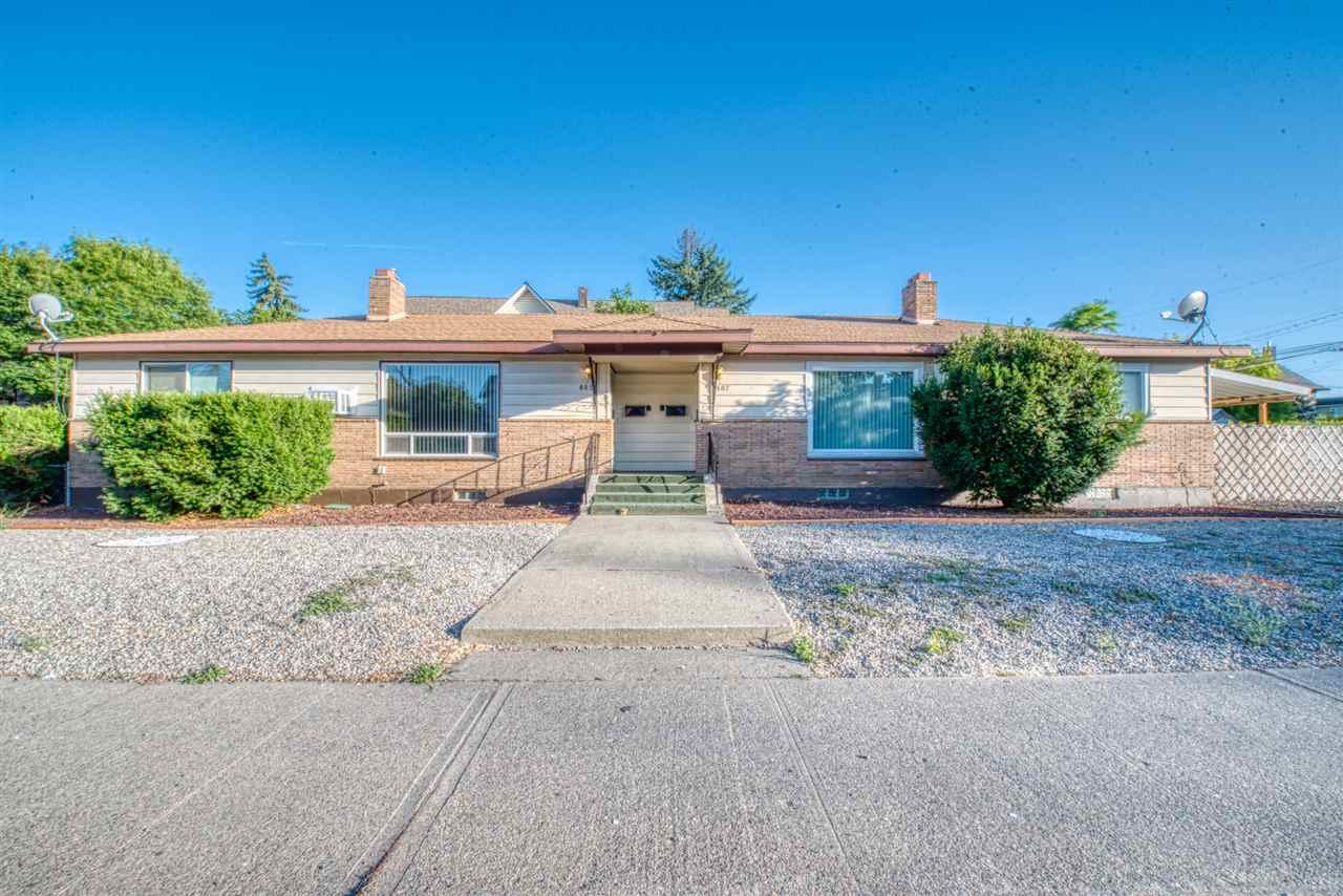 805 Maxwell Ave - Photo 1