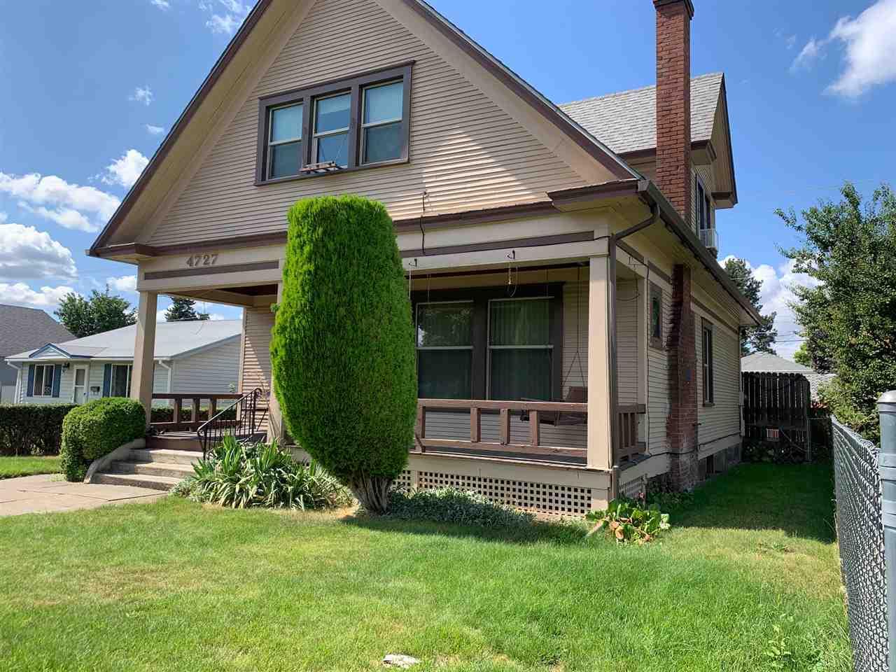 4727 Post St - Photo 1