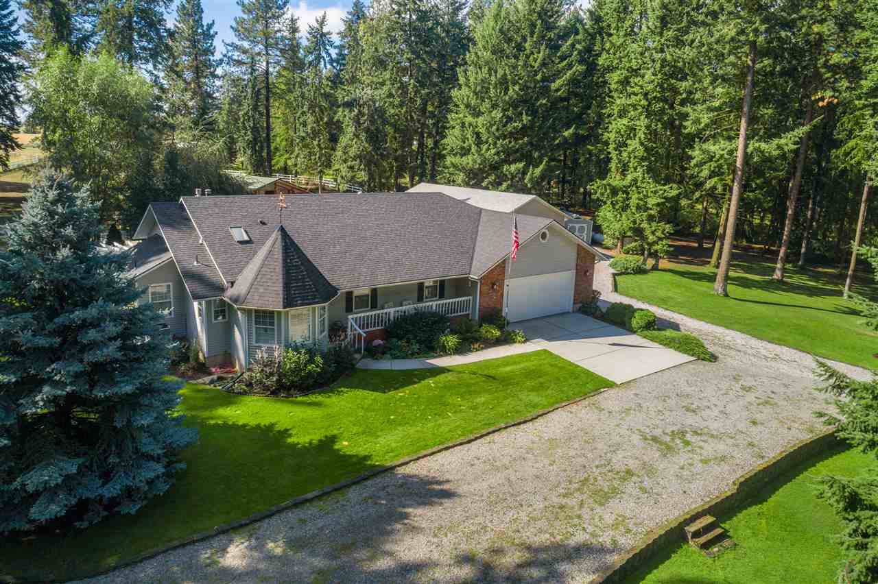 413 Akers Ln - Photo 1