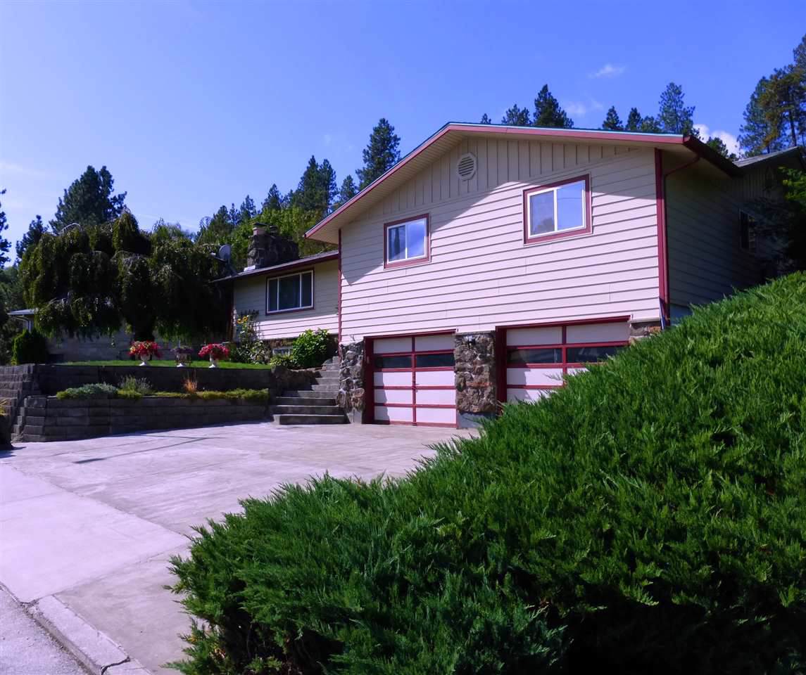 7805 Country Homes Blvd - Photo 1