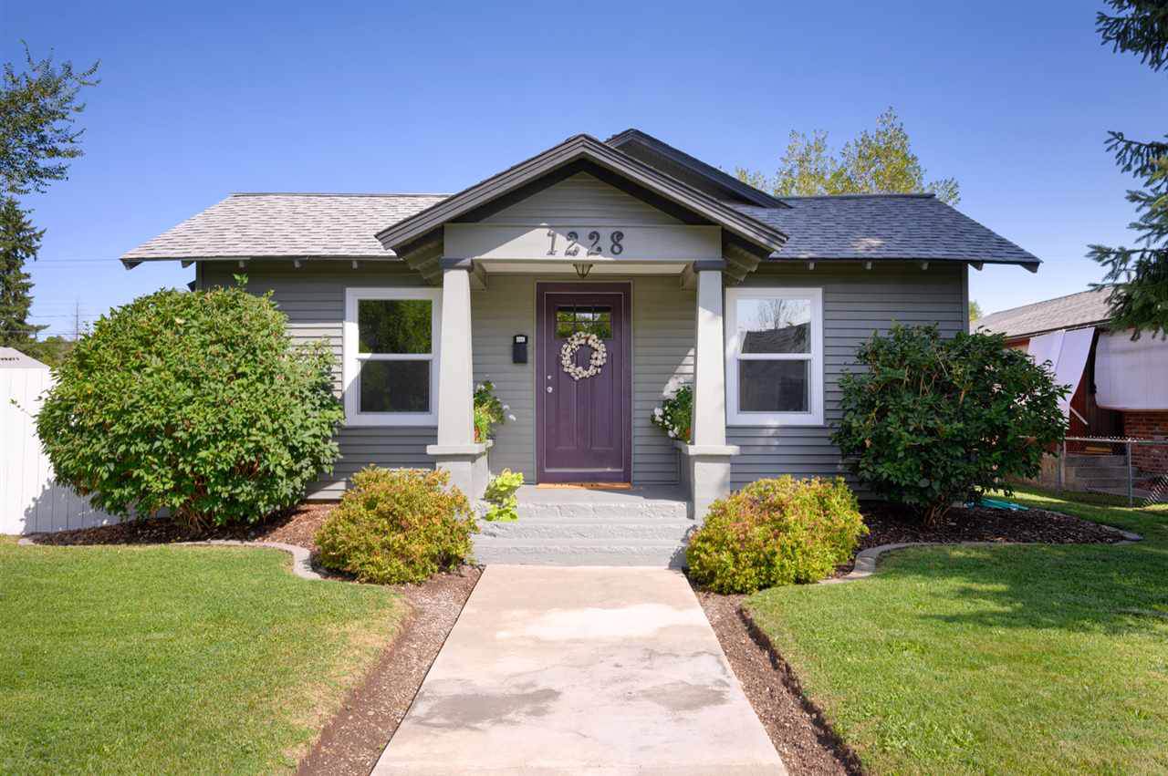 1228 Frederick Ave - Photo 1