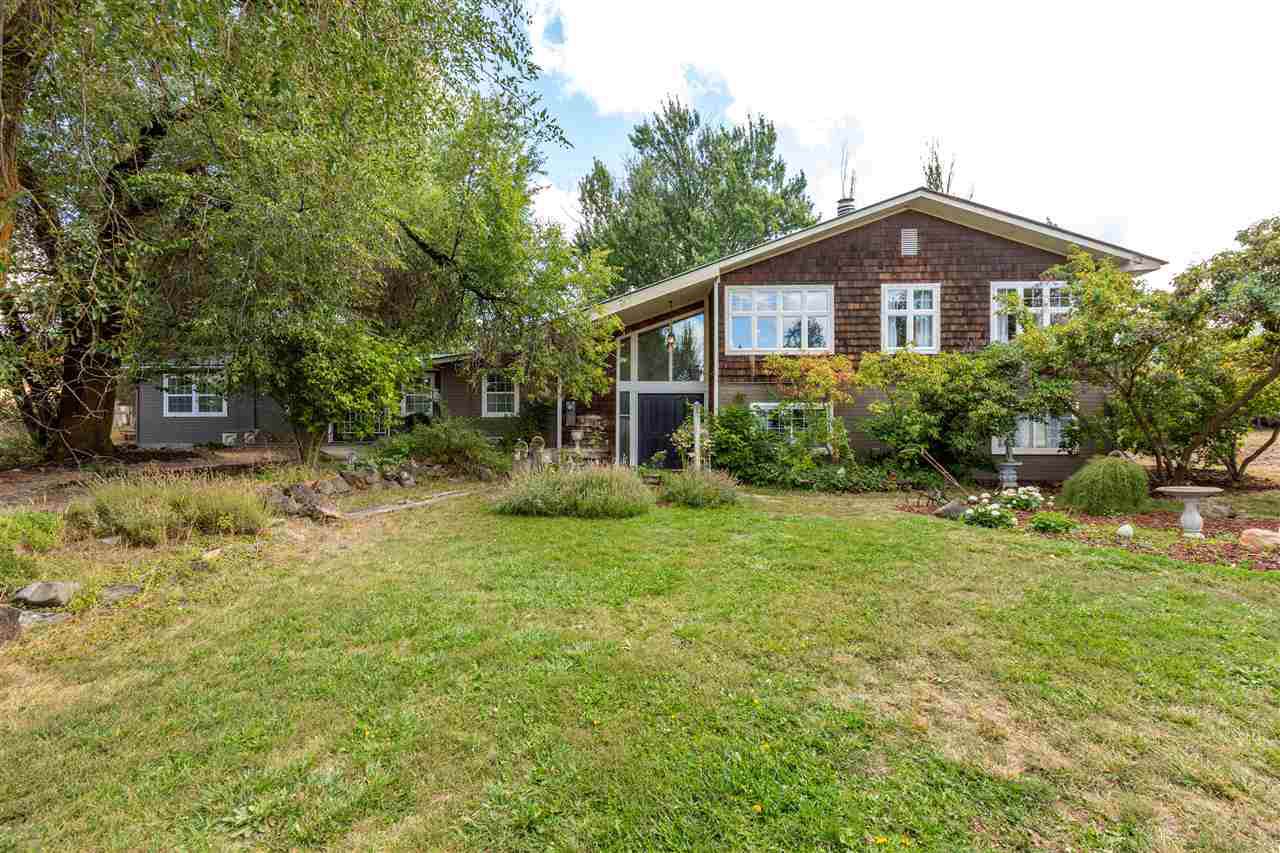 5617 37th Ave - Photo 1