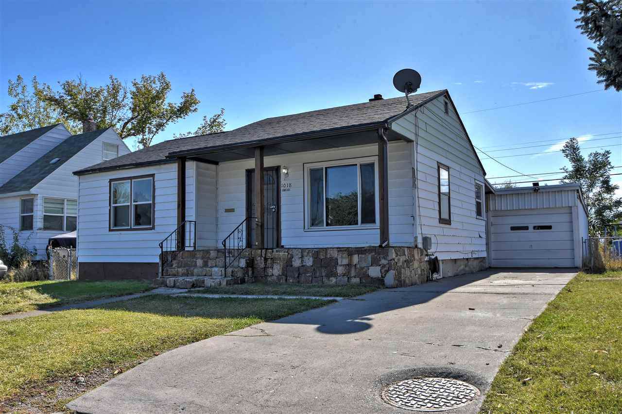 1018 Empire Ave - Photo 1