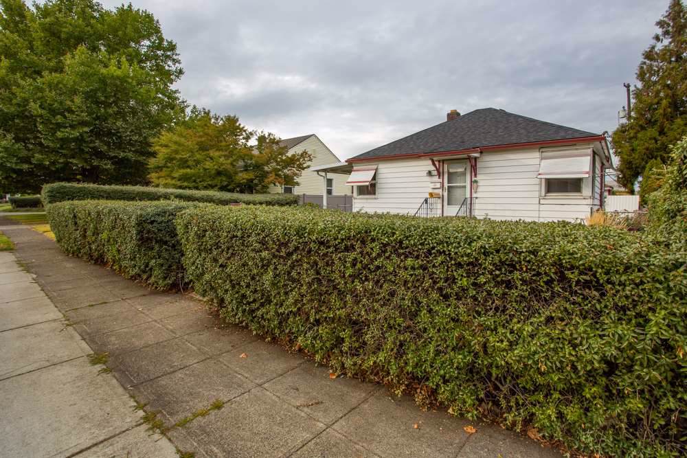 511 Providence Ave - Photo 1
