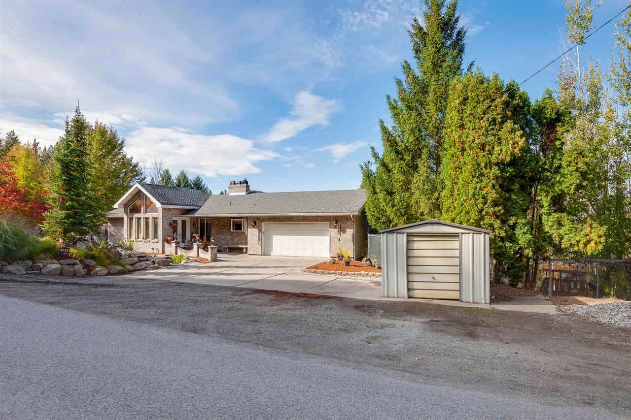 105 Sprague St - Photo 1