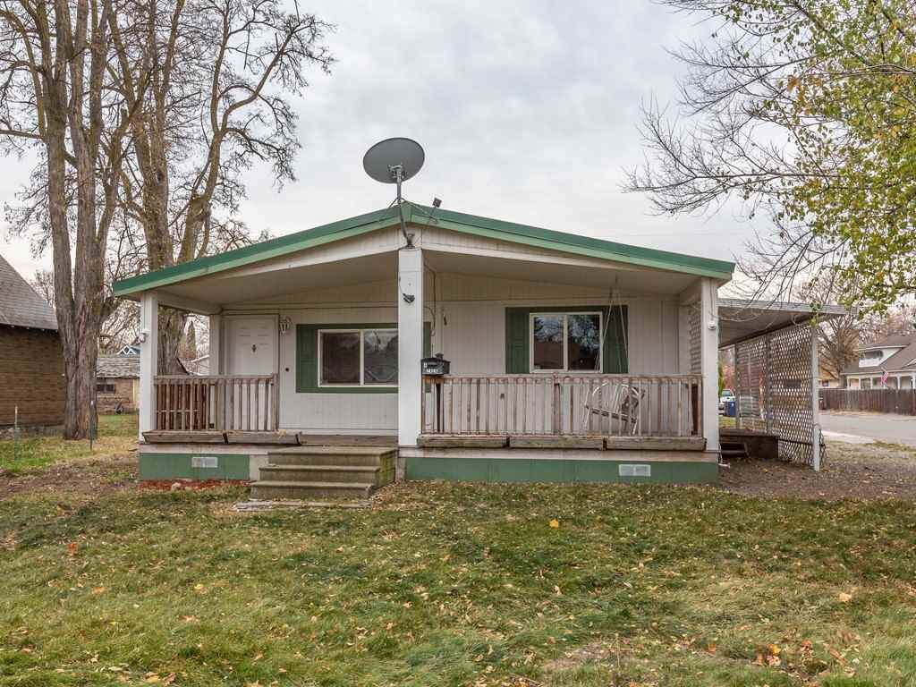 2404 Sinto Ave - Photo 1